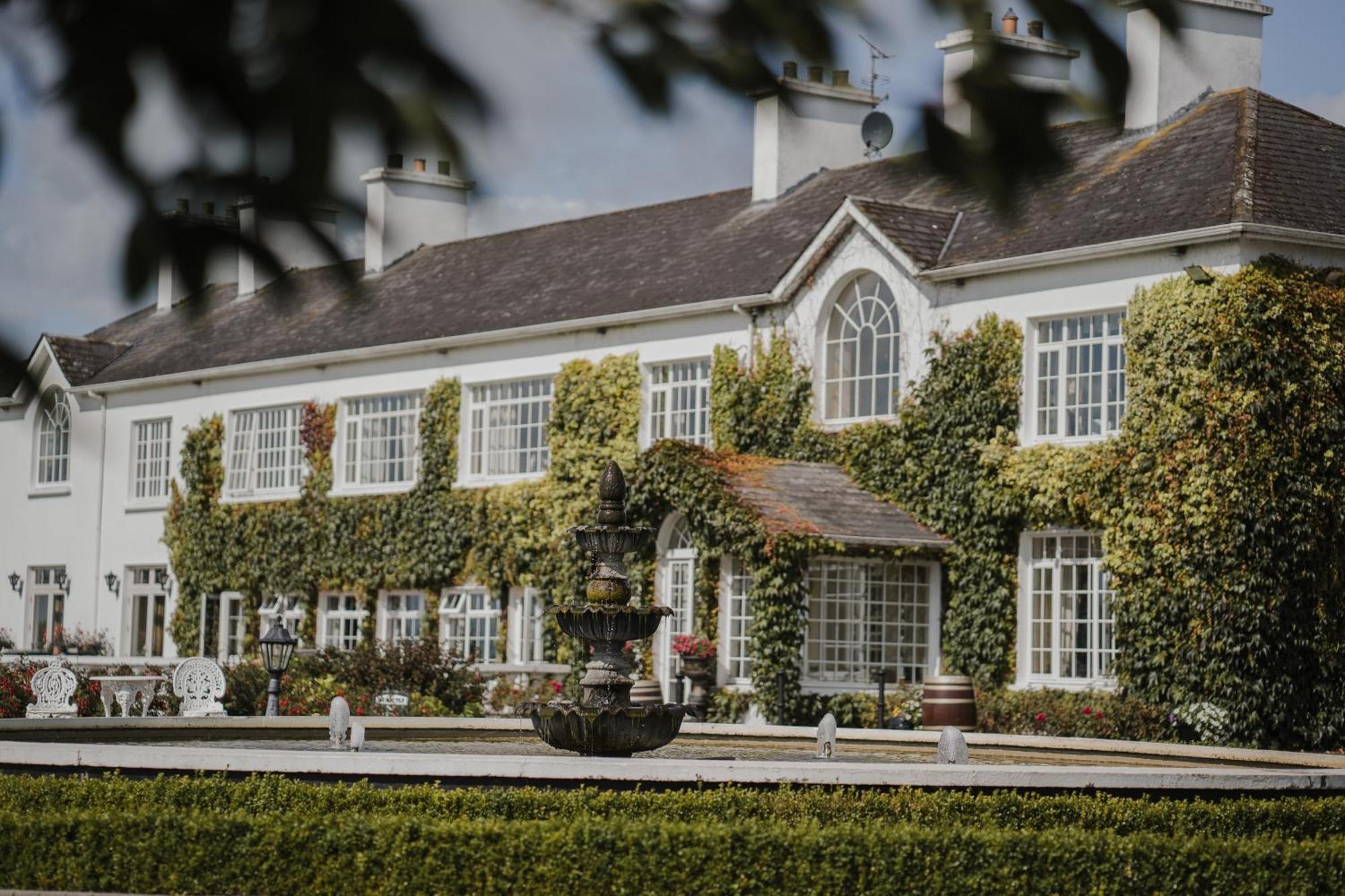 Crover House Hotel & Golf Club Mountnugent المظهر الخارجي الصورة