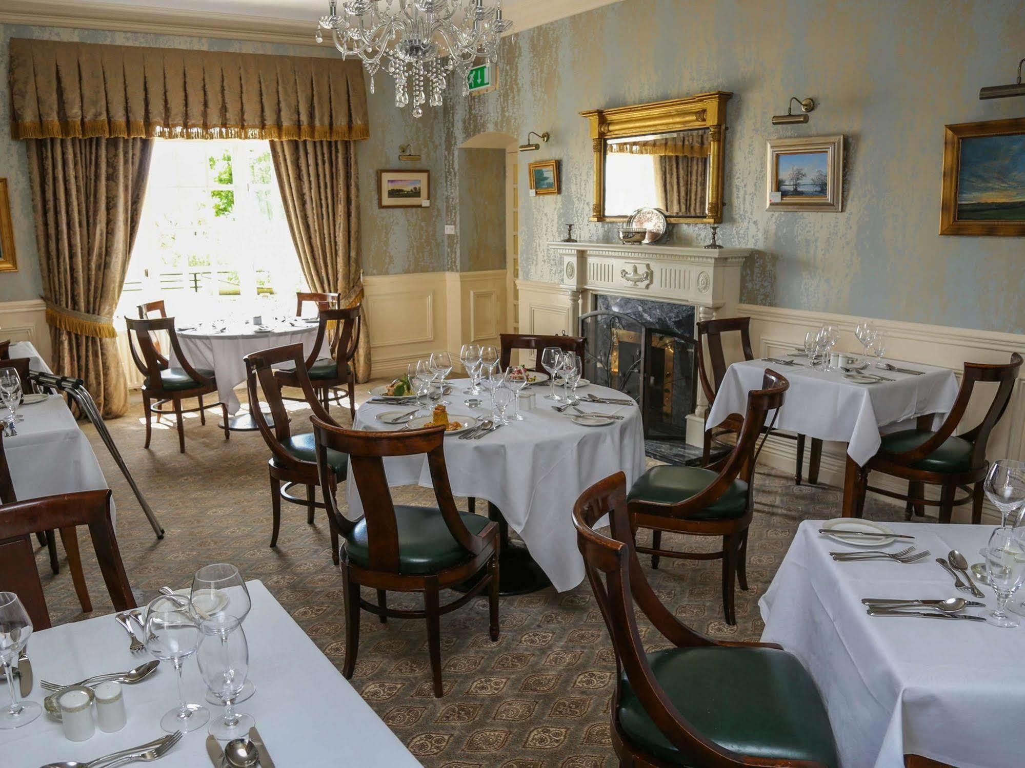 Crover House Hotel & Golf Club Mountnugent المظهر الخارجي الصورة